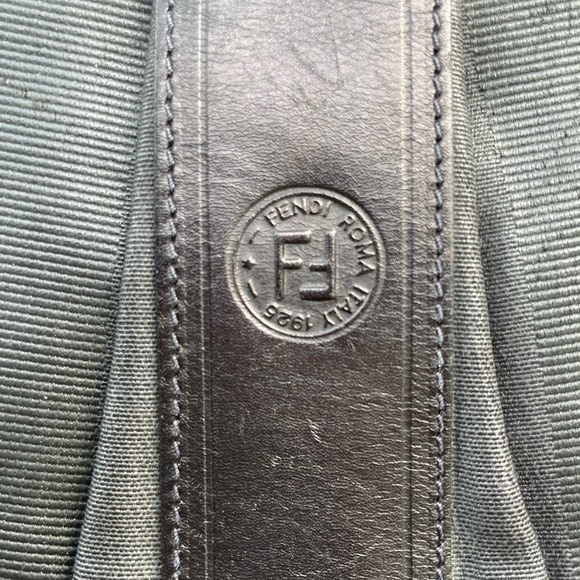 Fendi Vintage Bag 70’s-80’s Crossbody Clutch Handbag - Picture 14 of 14